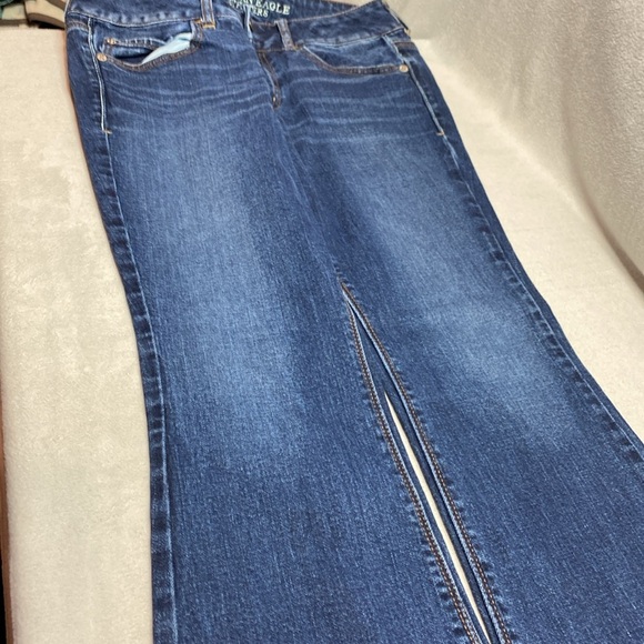 American Eagle Artist blue jeans size 6 - Picture 9 of 9